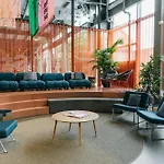 The Social Hub Extended 4*