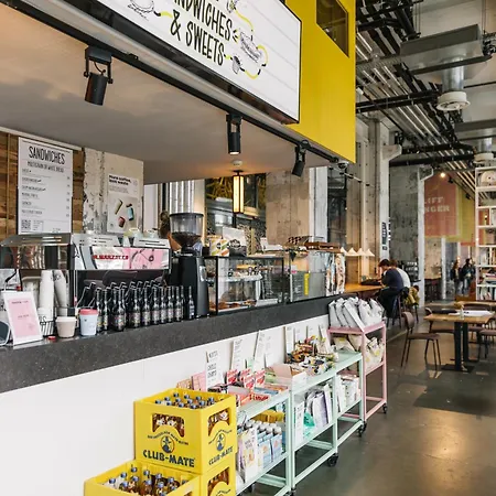 The Social Hub Extended