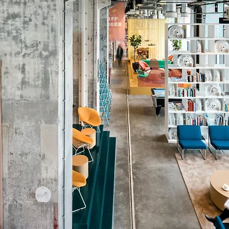 The Social Hub Extended